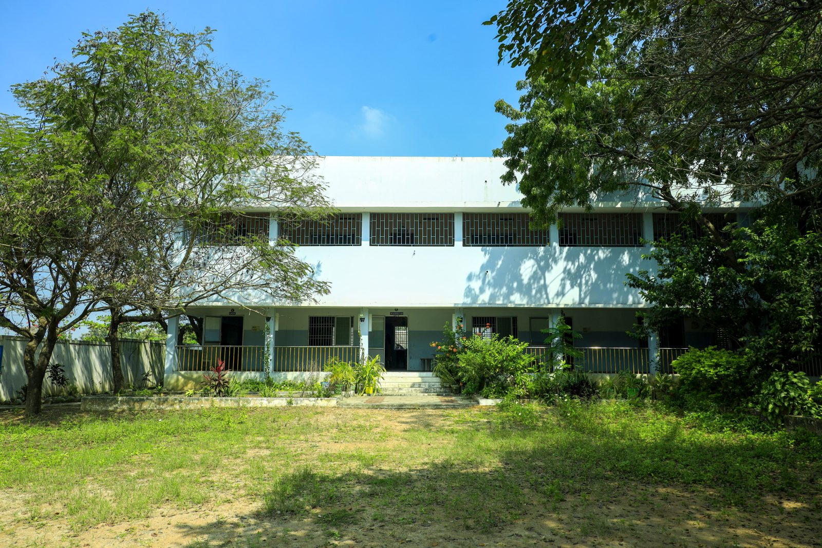 Elite Public School campus
